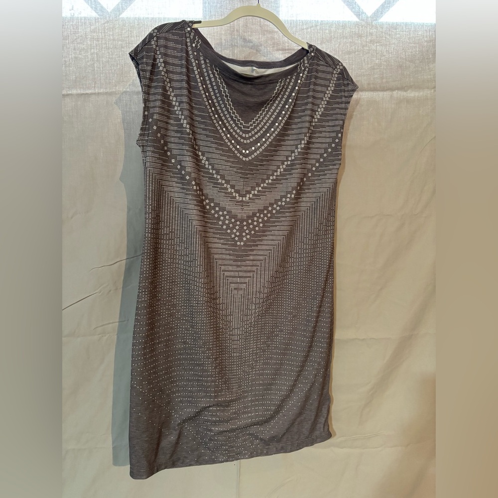 Prana Charcoal Sleeveless Top with Geometric Design